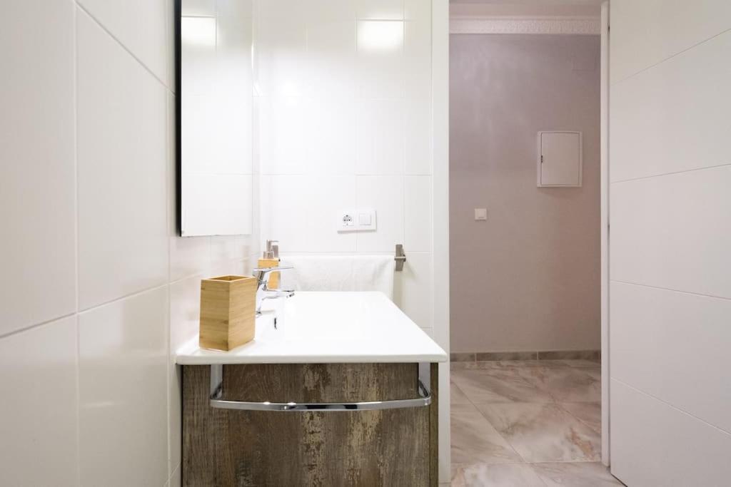 Апартаменты Apartamento Centro - Zona Arenal Севилья Экстерьер фото