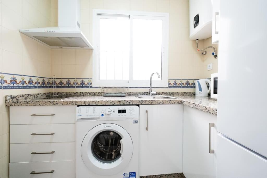 Апартаменты Apartamento Centro - Zona Arenal Севилья Экстерьер фото